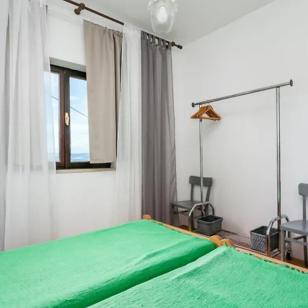 Apartament With A Parking Space Sutivan, Brac - 744 Sutivan