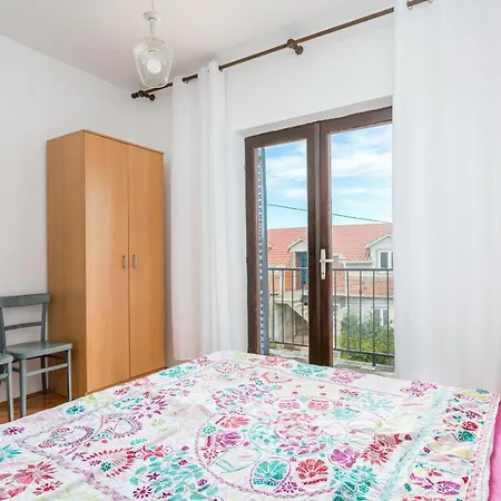 Apartament With A Parking Space Sutivan, Brac - 744 *