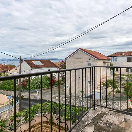 Apartman With A Parking Space Sutivan, Brac - 744 *